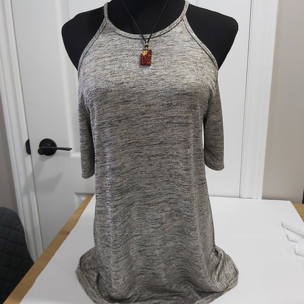 NWOT Up all night women t-shirt, size: Small to Large. Very stretchable.